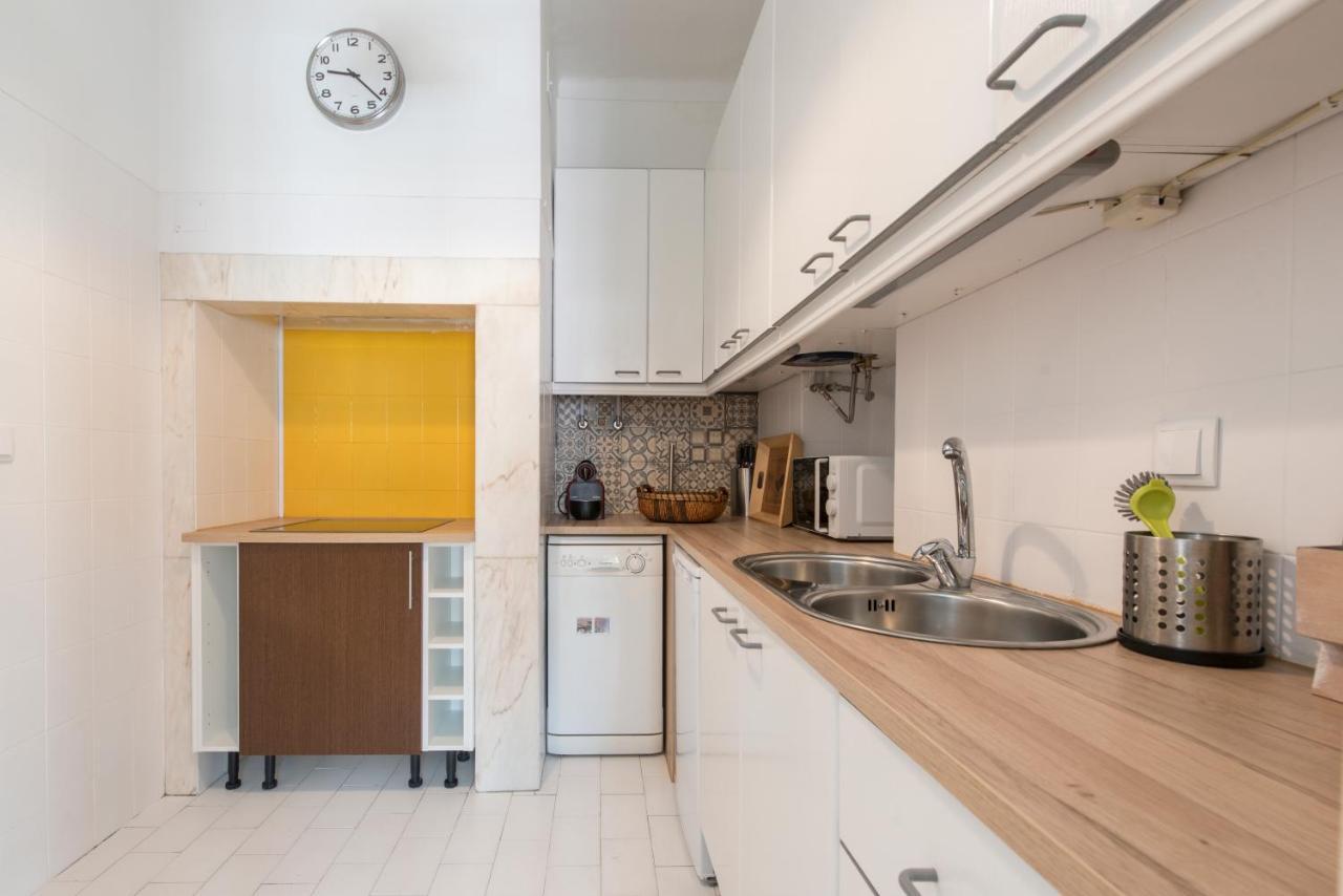 ליסבון Cozy Apartment With Castel View מראה חיצוני תמונה